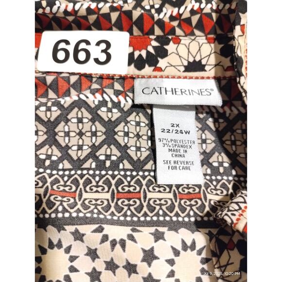 Catherines Women's Size 2X Geometric Southwestern Aztec Button Up Casual Top - Picture 4 of 9